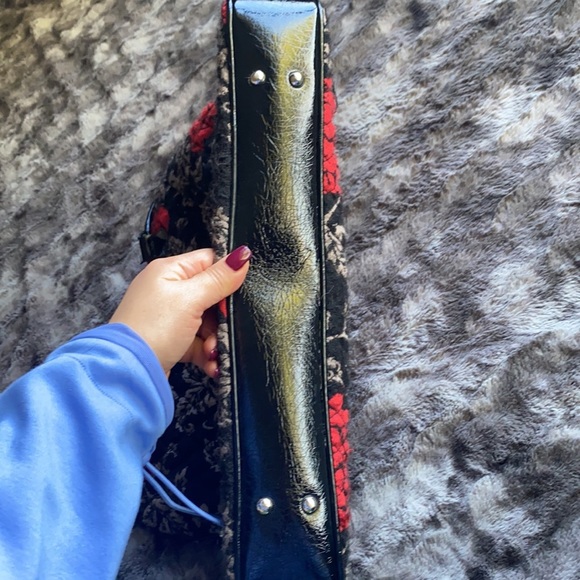 Vera Bradley quilted bag - Picture 2 of 9